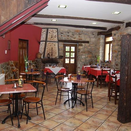 Hotel Asador Rindion Tineo Buitenkant foto