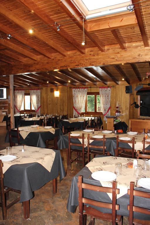 Hotel Asador Rindion Tineo Buitenkant foto