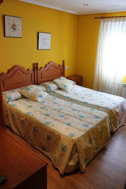 Hotel Asador Rindion Tineo Kamer foto