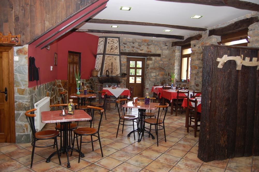Hotel Asador Rindion Tineo Buitenkant foto